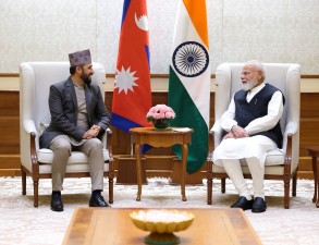 भारतका प्रधानमन्त्री मोदी र सभापति लामिछानेबीच भेटवार्ता