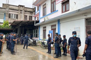 कैलाली कारागारमा कैदीबन्दीबीच कुटाकुट,  एक जनाको मृत्यु,  ४८ जना घाइते