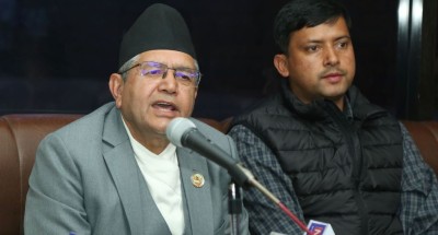 प्रतिनिधिसभा बैठक अवरुद्ध हुन नदिन प्रमुख दलका नेताहरुसँग छलफल गर्दै सभामुख घिमिरे