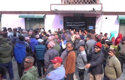 किसानको विरोधपछि दूधकाे अनुदान रकम कटौतीको निर्णय स्थगन