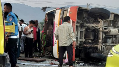 दाङमा बस दुर्घटना हुँदा २ जनाको मृत्यु
