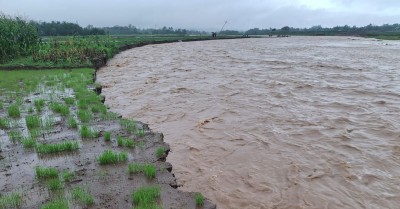 नारायणी र पश्चिम राप्तीको जलसतहले सतर्कता पार गर्यो, तटीय क्षेत्रका नागरिकलाई सतर्कता अपनाउन आग्रह
