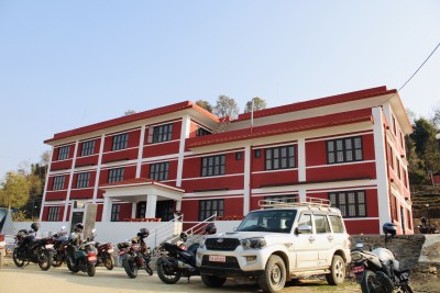गाेरखाका ५ पालिकाको निर्णय : सार्वजनिक पद धारण गरेकाले आफ्ना सन्तानलालाई सामुदायिक विद्यालयमा पढाउनुपर्ने