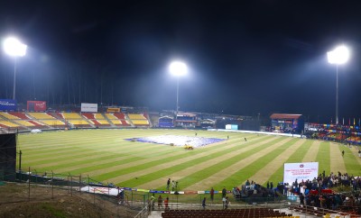 त्रिवि क्रिकेट मैदानको प्यारापिट र फ्लडलाइट क्यानलाई हस्तान्तरण