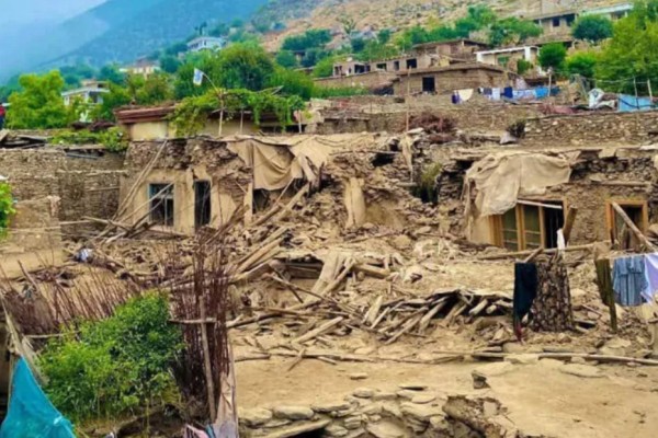 अफगानिस्तानमा गएको भूकम्पमा ८ सयभन्दा बढीको मृत्यु