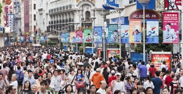 चीनमा एक वर्षमै घट्यो २१ लाख जनसंख्या, यस्ता छन् कारण