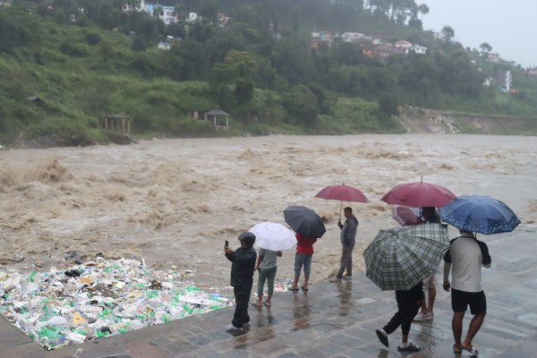 उपत्यका आसपासका नदीमा जलसतह बढ्दो, उच्च सतर्कता अपनाउन अपिल