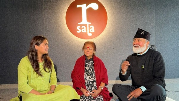 नोरदेन रुम्बाका गीत सुनाउँदै चन्दन-डेजी-विमोचना