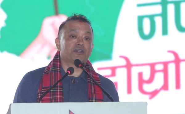 कांग्रेसमा महामन्त्री थापालाई सभापति र भावी प्रधानमन्त्रीमा अघि सार्ने प्रस्ताव