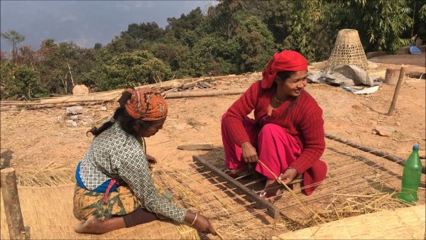 लोप हुँदै गुन्द्री बुन्ने परम्परा