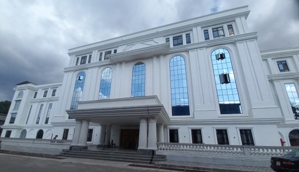 यस्तो छ प्रधानमन्त्रीको नयाँ कार्यालय 