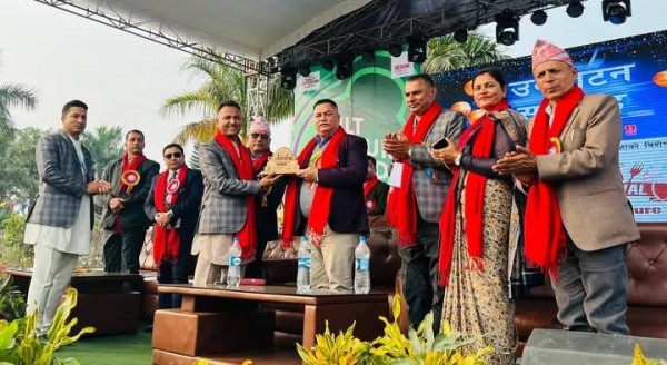 सौराहामा प्रणय दिवसलक्षित फुड फेस्टिभल सुरु