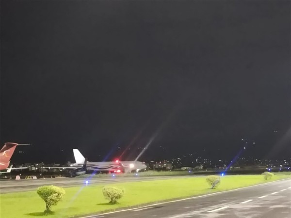 चीनको पाँच दिने भ्रमण पूरा गरी प्रधानमन्त्री ओली स्वदेश फिर्ता