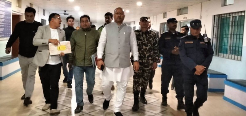 चन्द्रपुरका १० अस्पताल बन्द गर्न मुख्यमन्त्री सिंहको निर्देशन