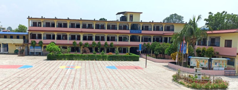 नारायणी नमुना मावि यस वर्ष पनि उत्कृष्ट,  ७ जनाले ल्याए ४ जीपीए