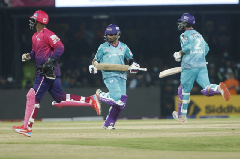 एनपीएलको उद्घाटन खेलमा डिफेन्डिङ च्याम्पियन जनकपुर काठमाडौंसँग पराजित