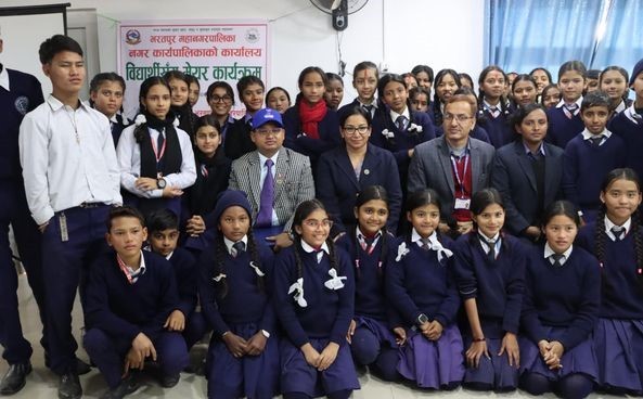नगरका विद्यालयको अवस्था बुझ्न भरतपुरमा ‘विद्यार्थीसँग मेयर’ कार्यक्रम सुरु