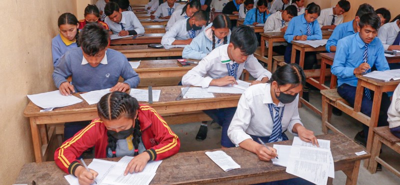 भरतपुर महानगर  कक्षा ८ को नतिजा :  सामुदायिक ३९, निजी ७०  प्रतिशत उत्तीर्ण