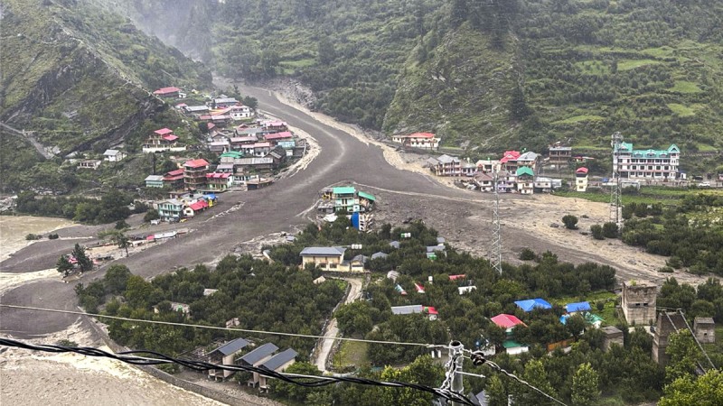 उत्तरकाशीको धराली क्षेत्रबाट १३ नेपालीको उद्दार