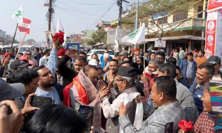 कांग्रेस सभापति थापा सर्लाहीमा, कार्यकर्ता उत्साहित