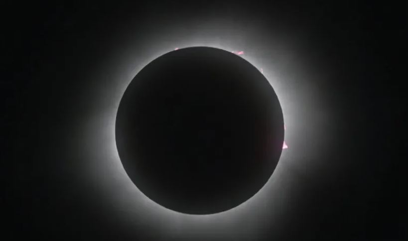 eclipse1-1712630169.JPG