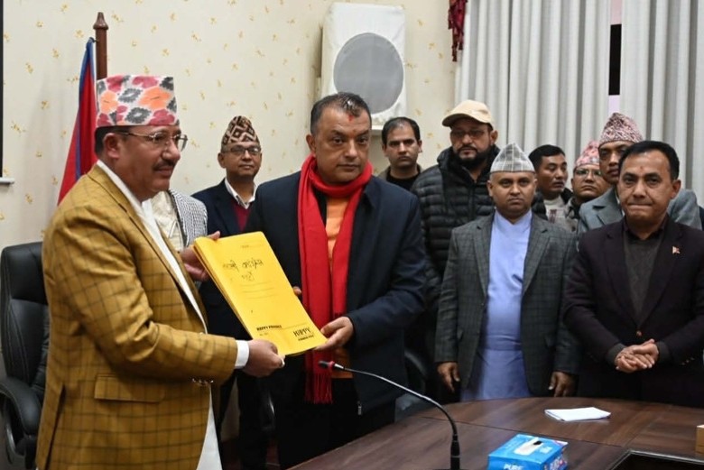 विशेष महाधिवेशनबाट निर्वाचित कांग्रेस कार्यसमितिले आयोगमा बुझायो विवरण