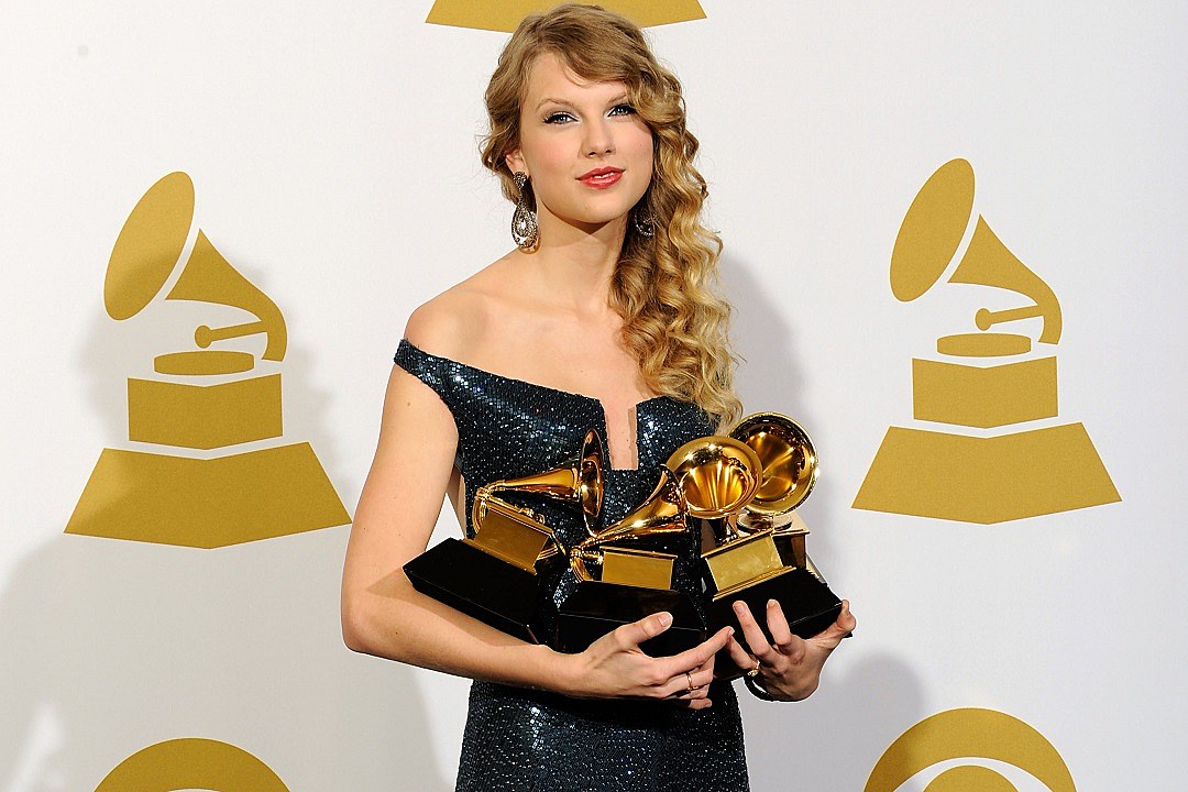 taylor-swift-1707153329.jpeg