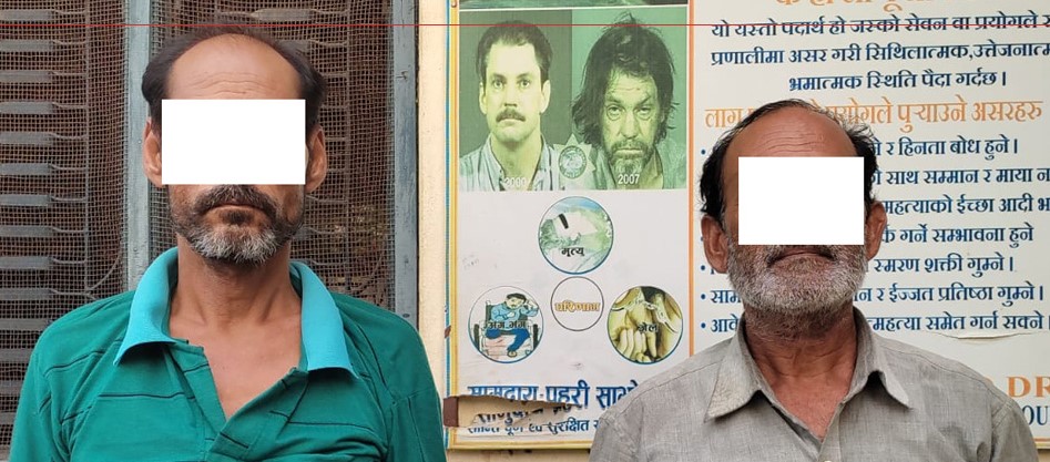 हातहतियार देखाएर सर्वसाधारणको घरमा लुटपाट गर्ने दुई भारतीय पक्राउ